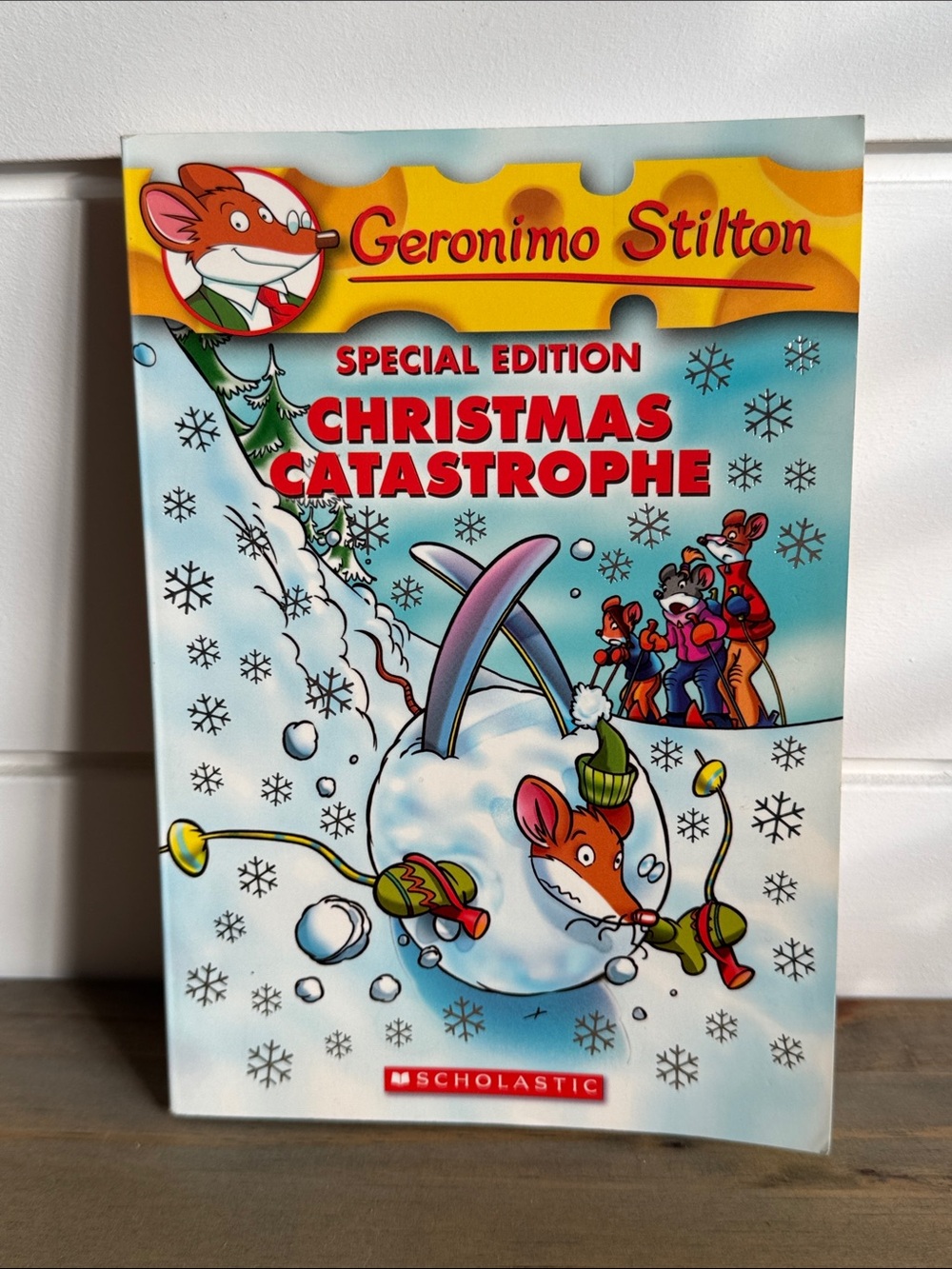 Geronimo Stilton Special Edition: Christmas Catastrophe - Paperback Novel